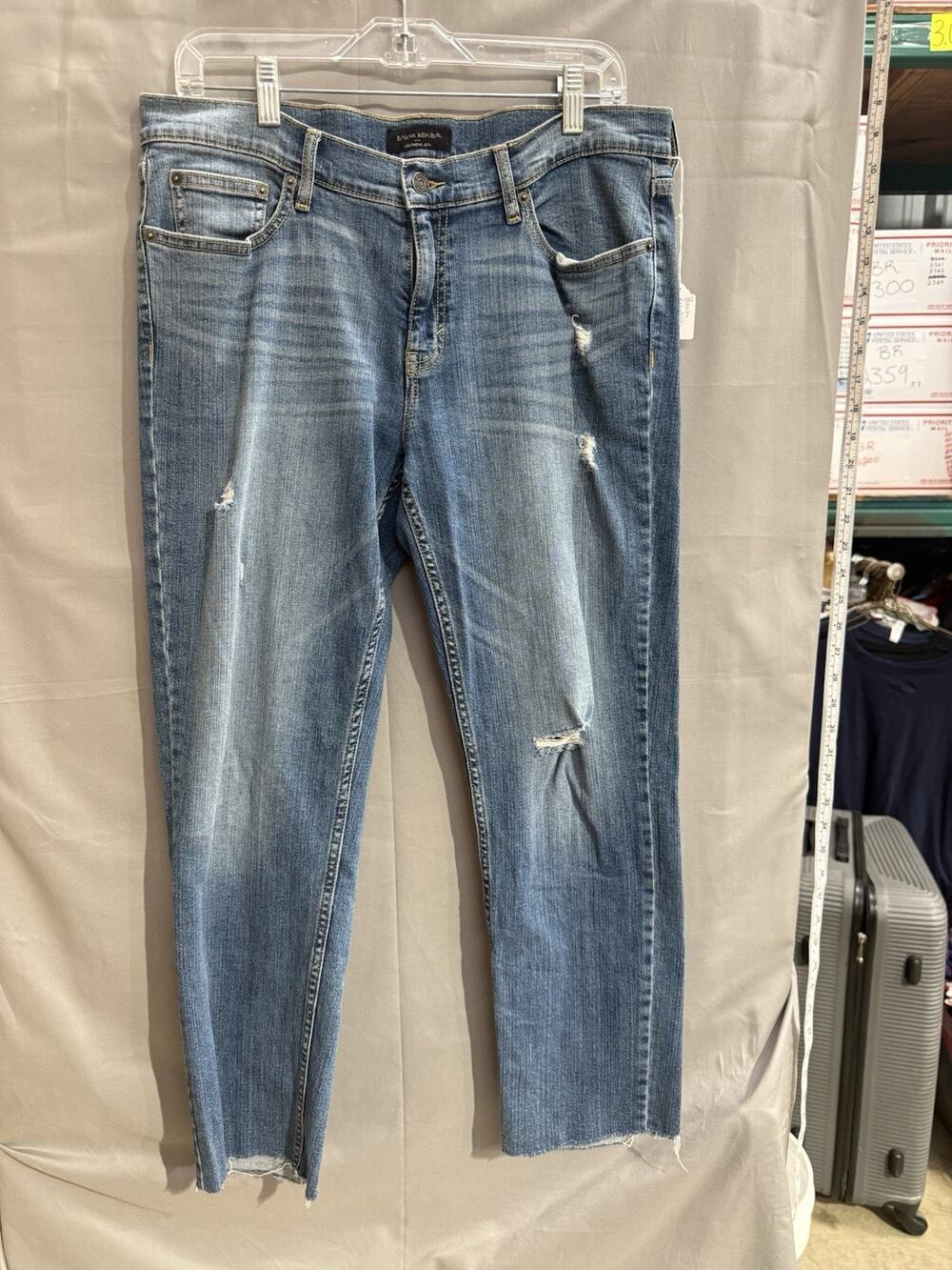 Banana Republic Women's Girlfriend Jeans Size 30/10 TG2266